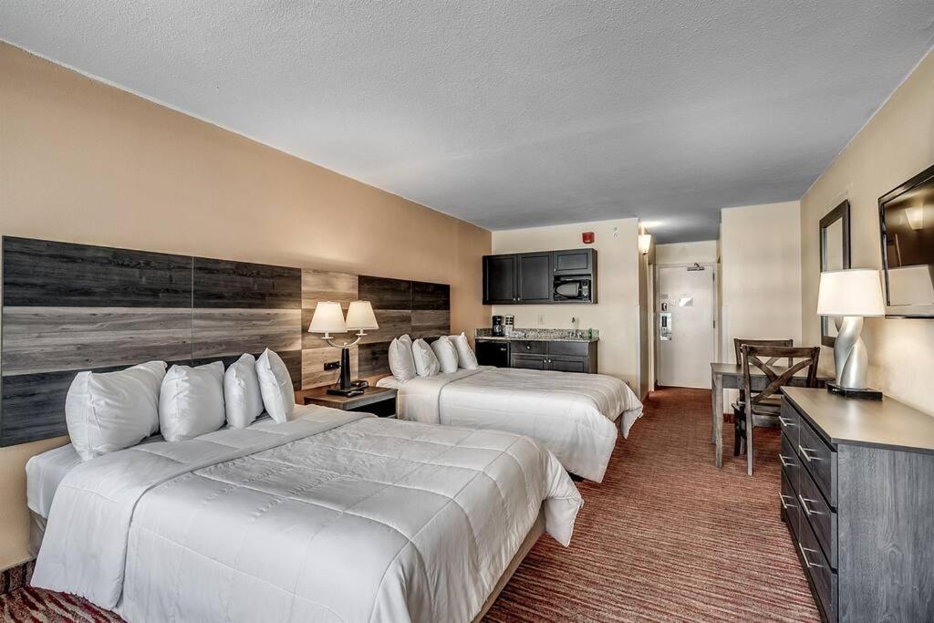 Remodeled Condo, Waterpark View At Landmark Resort Myrtle Beach Bagian luar foto