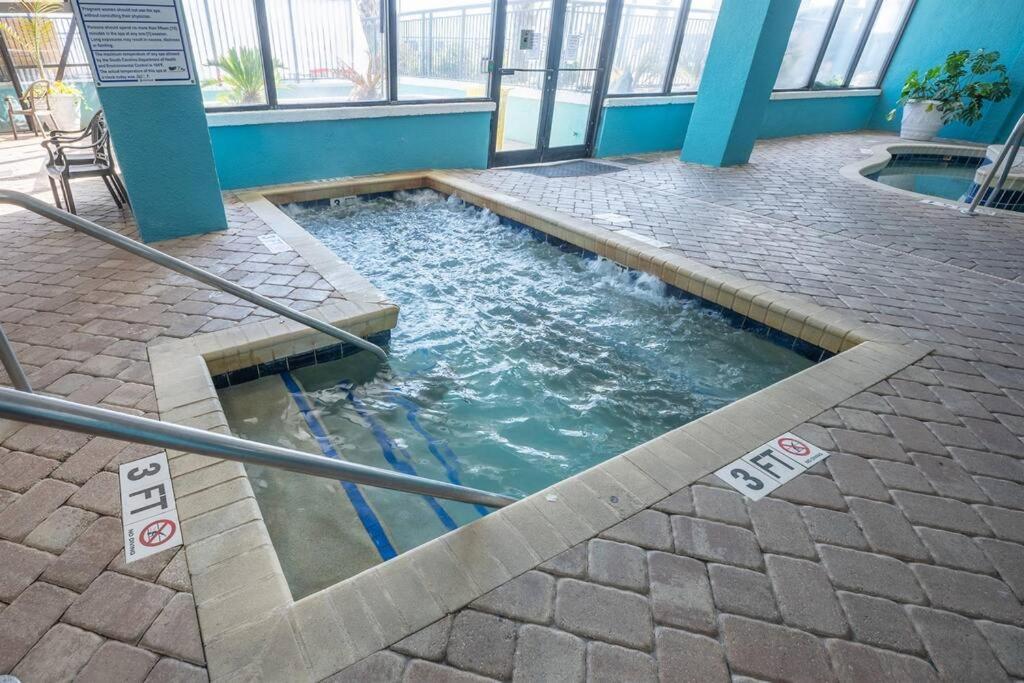 Remodeled Condo, Waterpark View At Landmark Resort Myrtle Beach Bagian luar foto