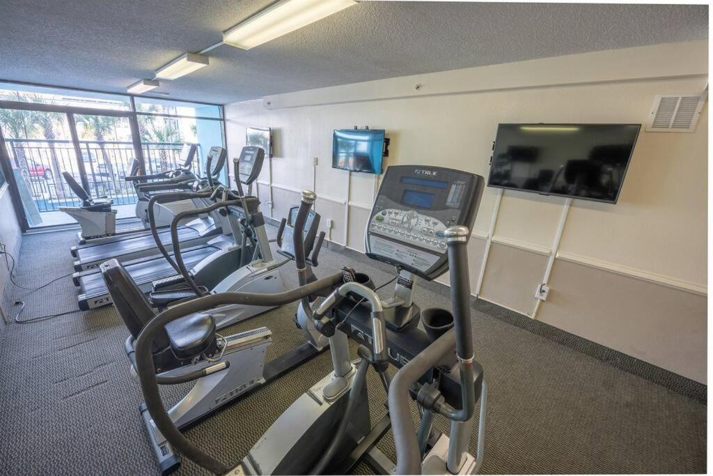 Remodeled Condo, Waterpark View At Landmark Resort Myrtle Beach Bagian luar foto