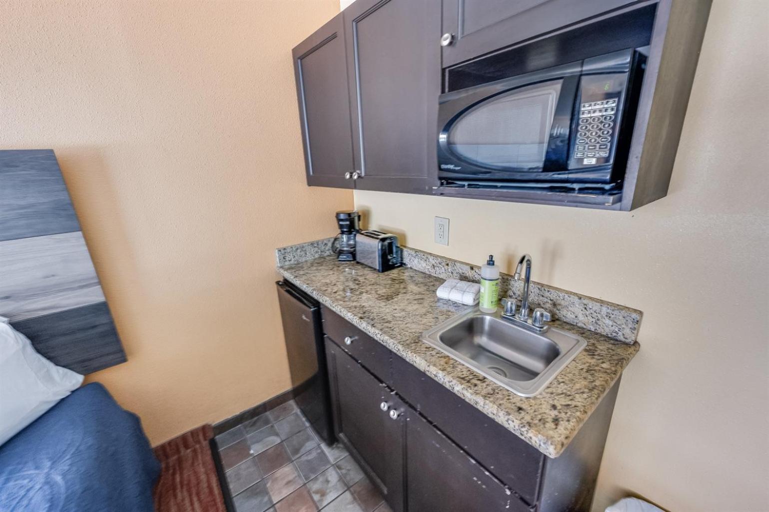 Remodeled Condo, Waterpark View At Landmark Resort Myrtle Beach Bagian luar foto